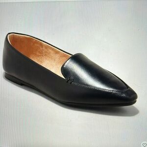 Black Hayes loafer flats pointed toe size 6